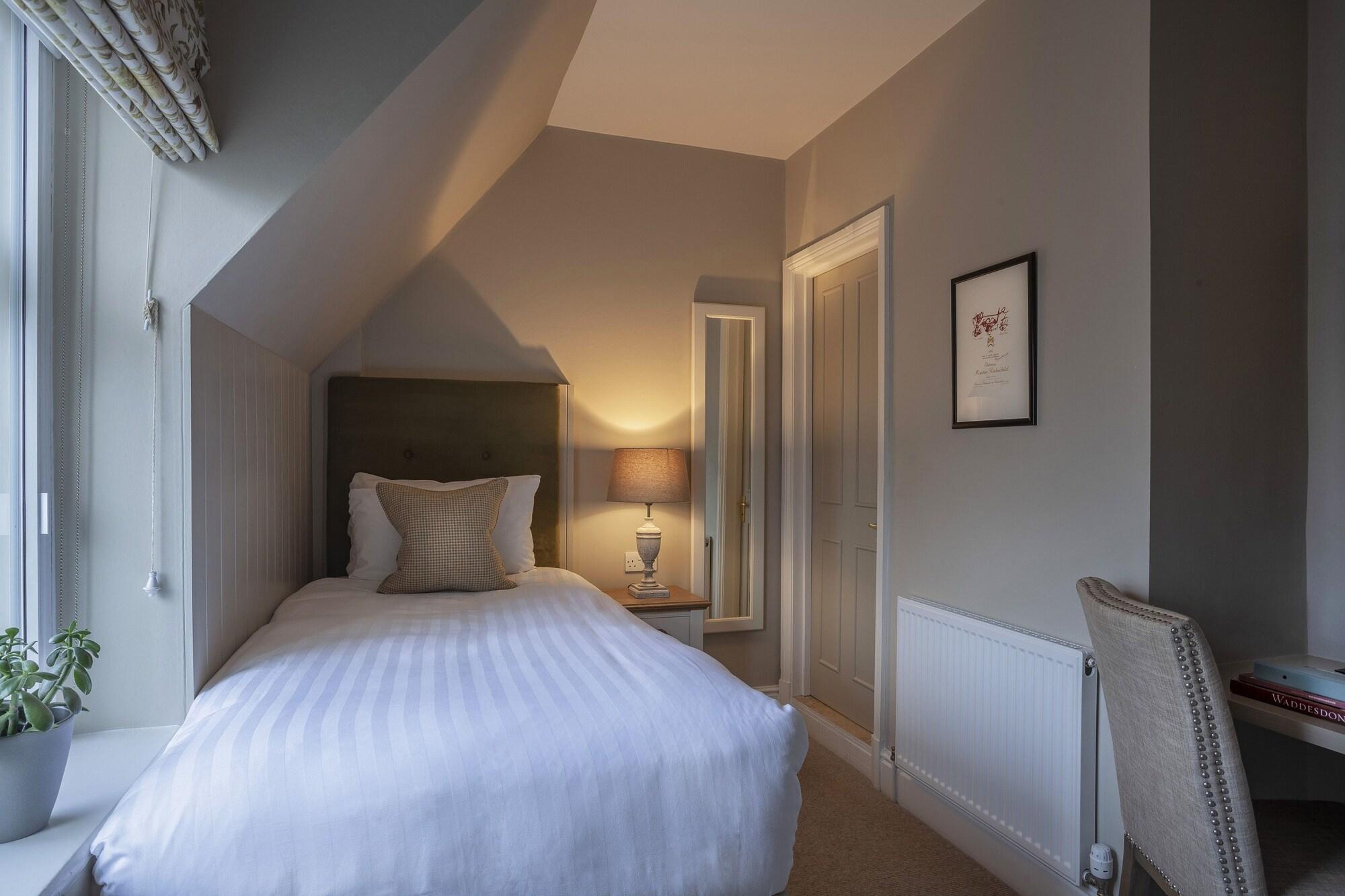 The Five Arrows Hotel Waddesdon Eksteriør bilde