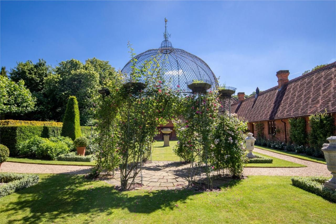 The Five Arrows Hotel Waddesdon Eksteriør bilde