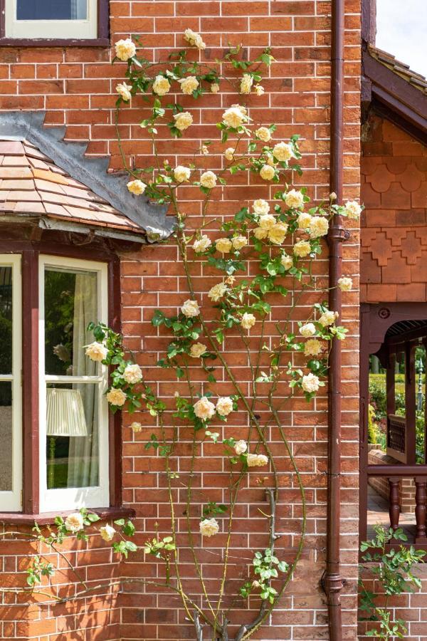 The Five Arrows Hotel Waddesdon Eksteriør bilde